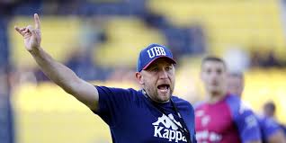 Rory Teague prévoit un stage en Corée du Nord